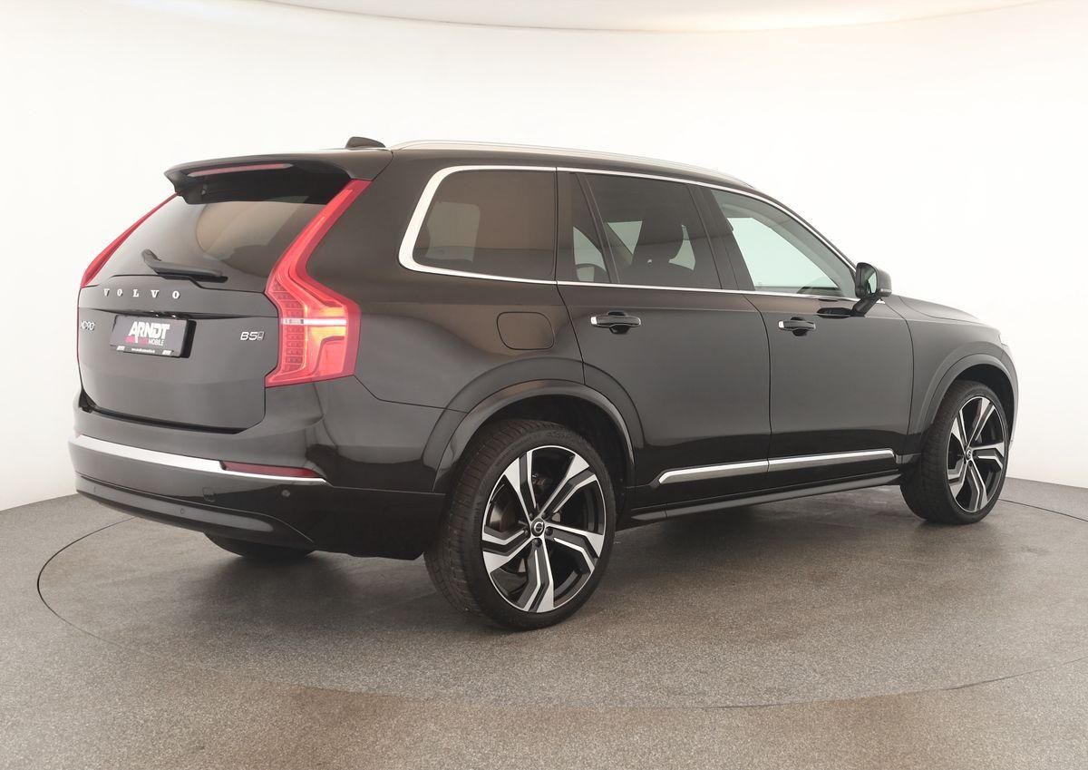 Volvo XC90 B5 AWD Plus Bright 7S LED Pano Navi AHK 22"
