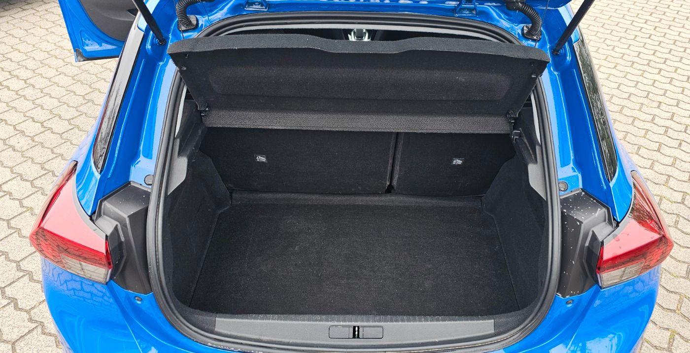 Opel Corsa F e Edition - Samsaru's Car Outlet