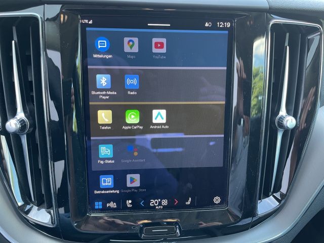 Volvo XC60 B4 Essential - Samsaru's Car Outlet