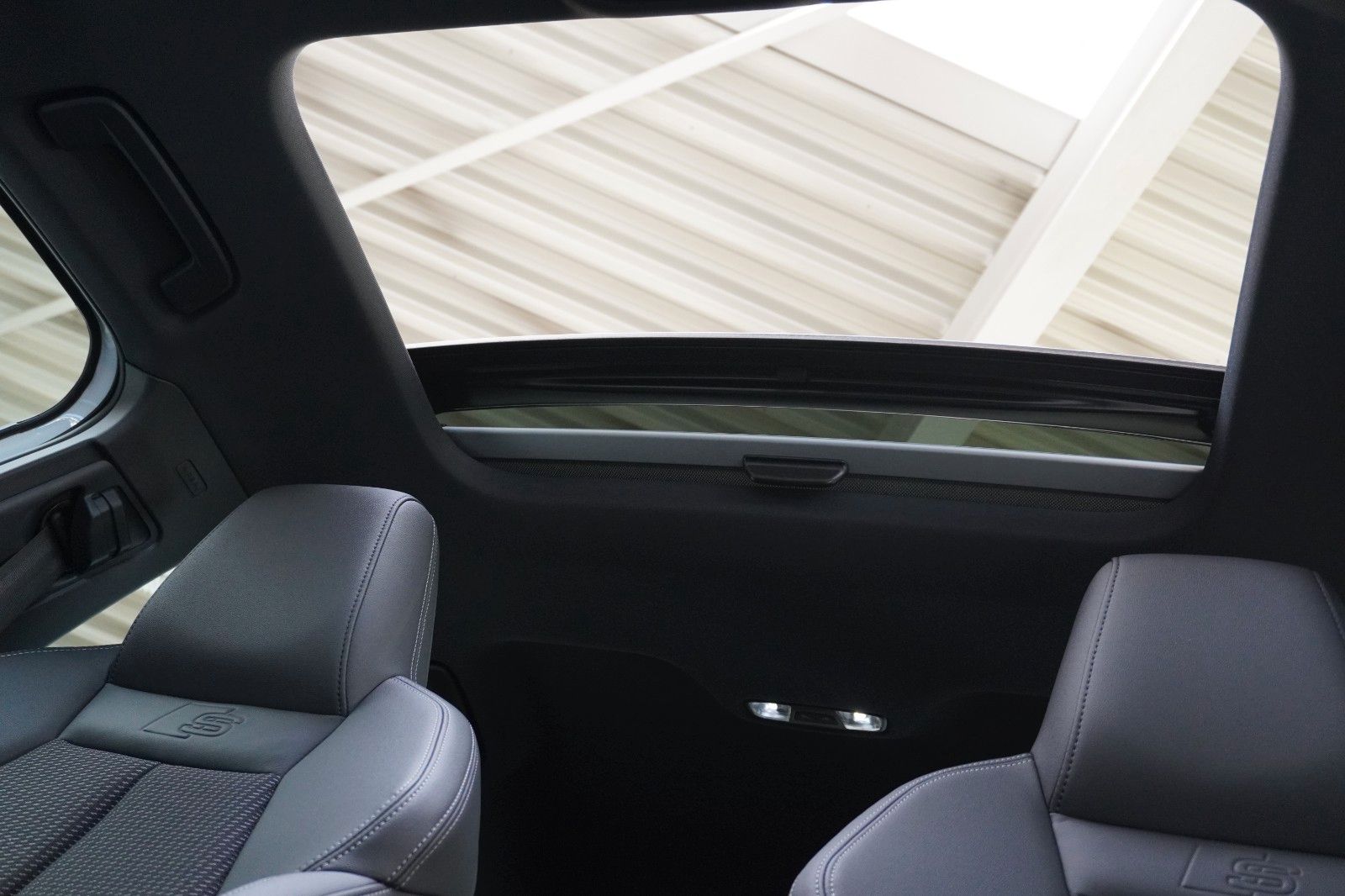 Audi A3 Sportback S-Line 35 tdi S-Tronic - Samsaru's Car Outlet