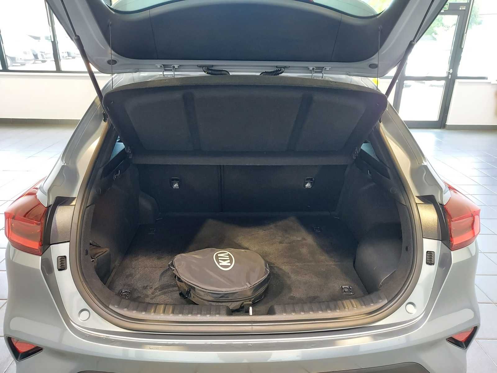 Kia Xceed 1.6 Plug-in Hybrid Vision - Samsaru's Car Outlet