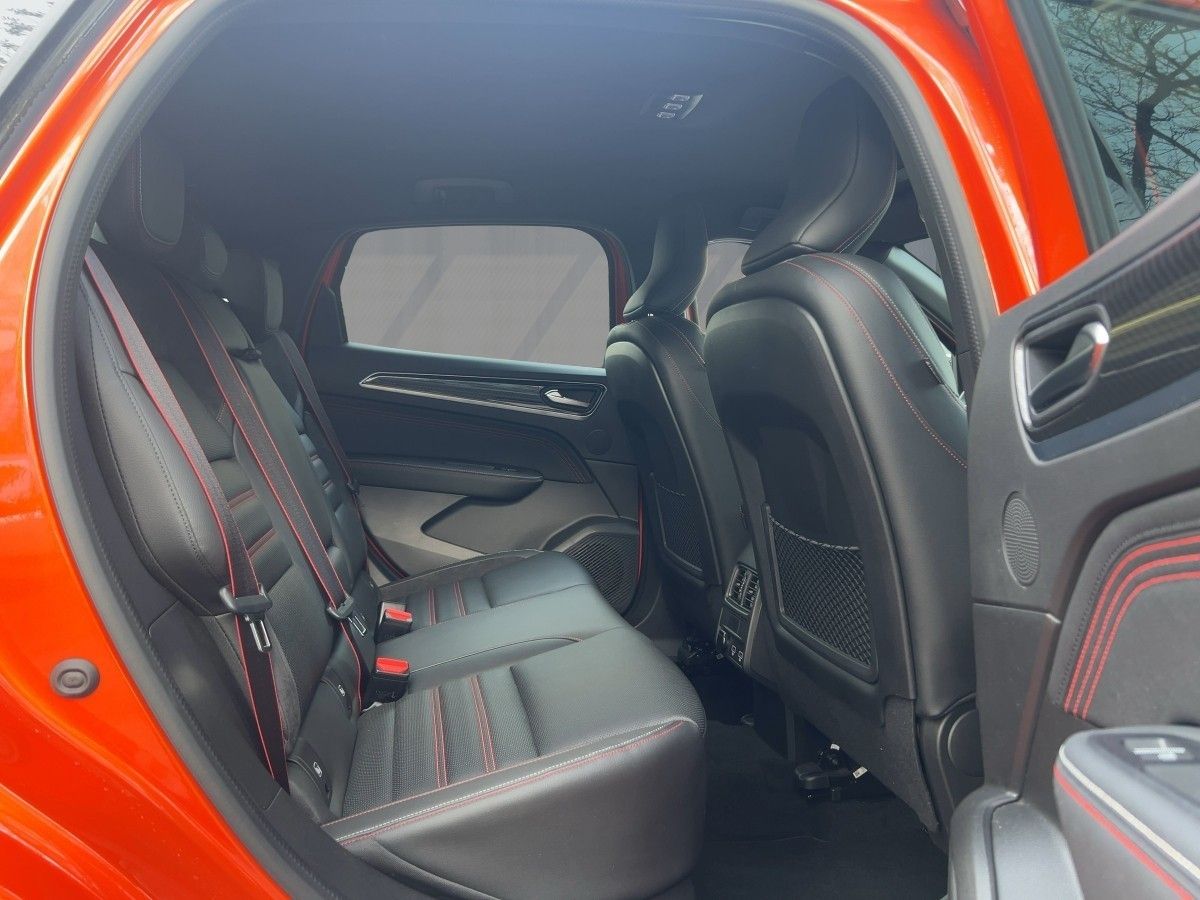 Renault Arkana R.S. LINE - Samsaru's Car Outlet