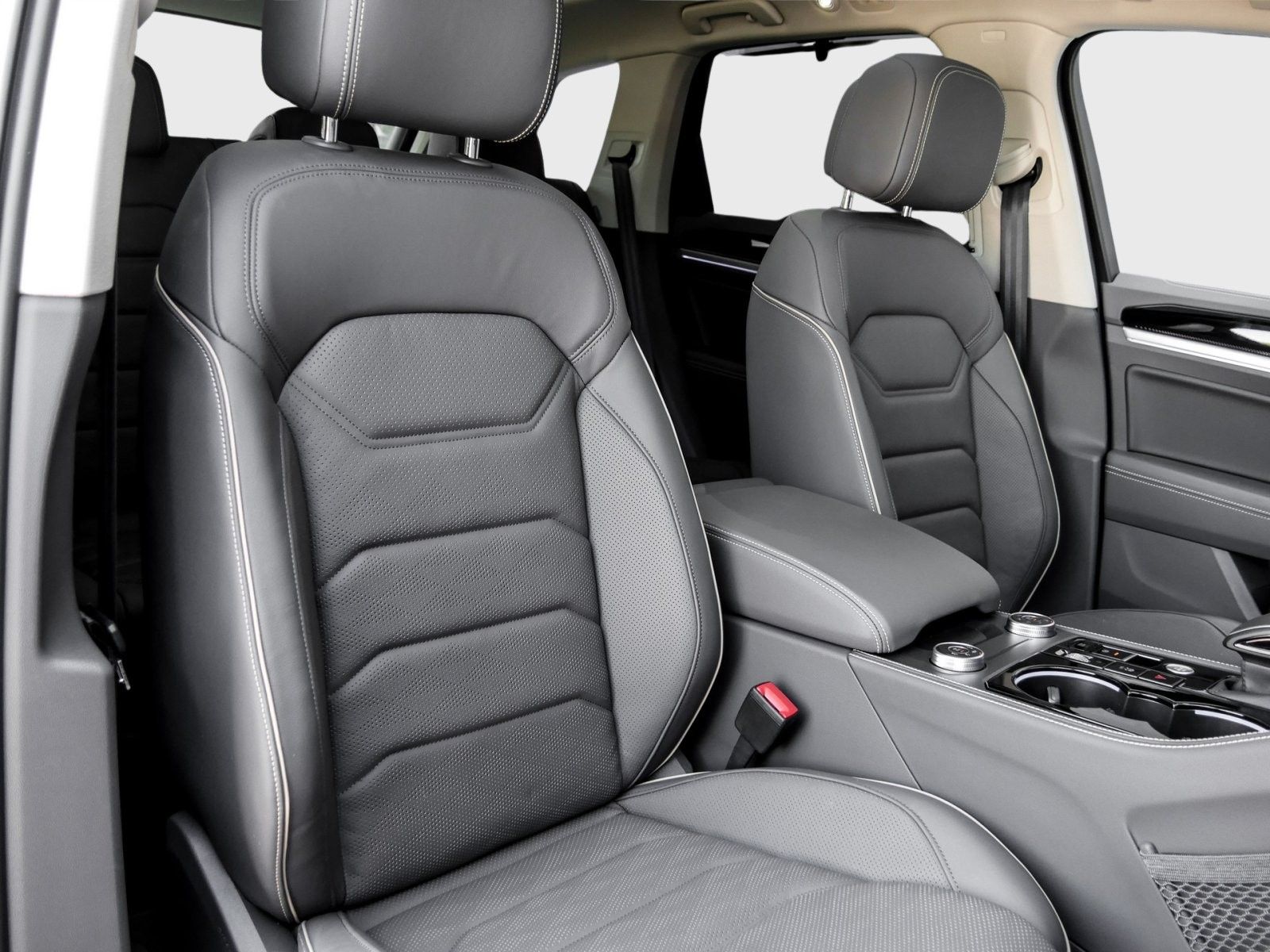 Volkswagen Touareg R-Line V6 TDI DYNAUDIO Standhzg. AHK 22"