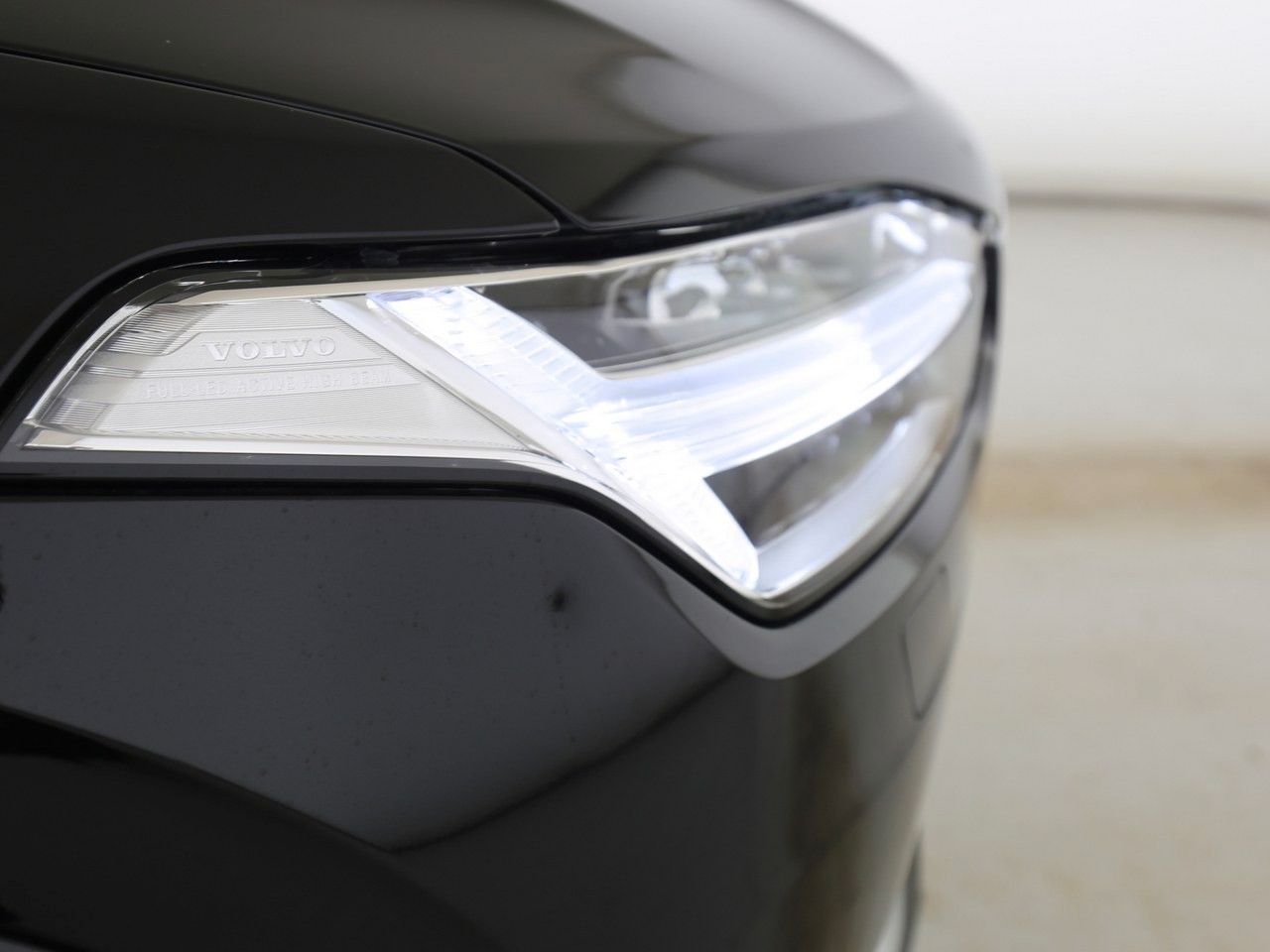 Volvo XC 90 T8 Plus Bright Recharge Plug-In Hybrid AWD