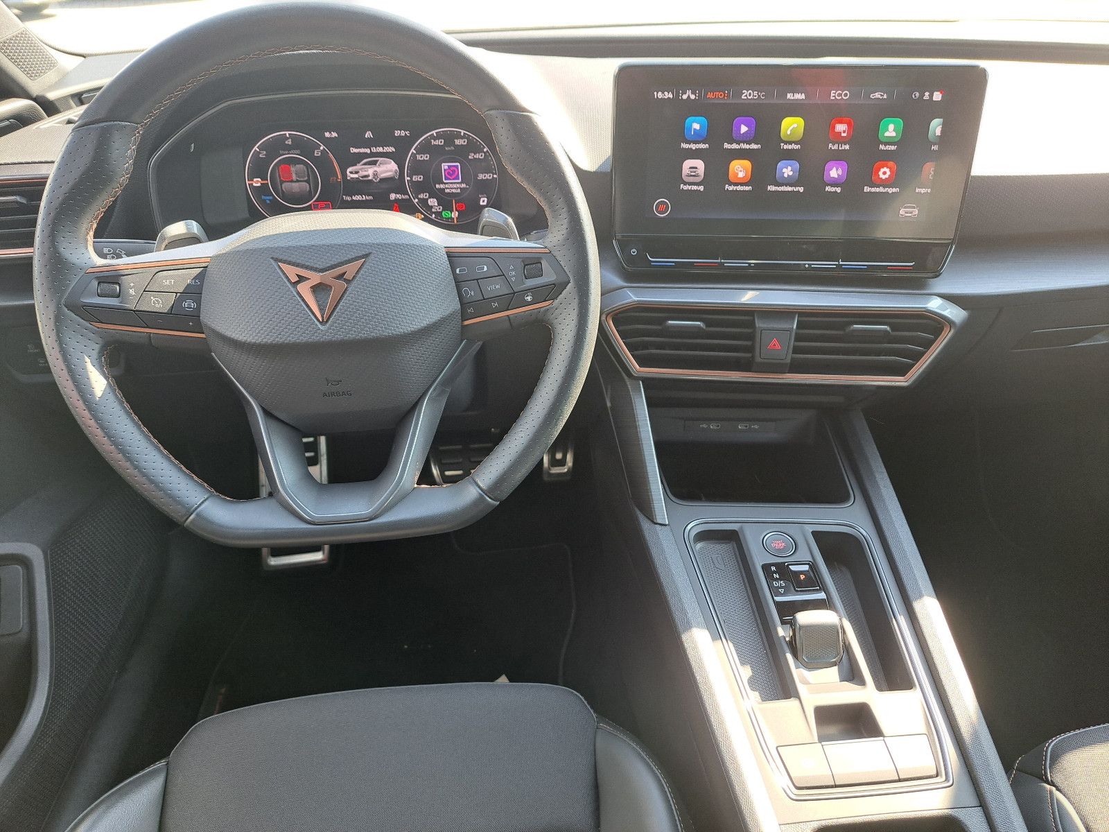 Cupra Leon VZ 1.4 e-Hybrid - Samsaru's Car Outlet