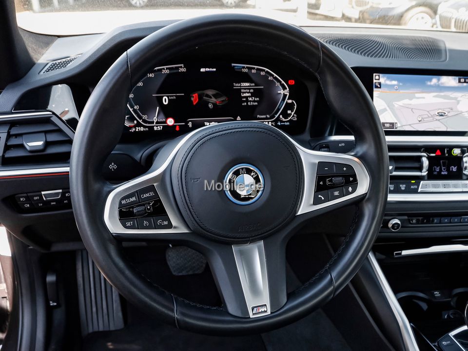 BMW 320e Sport Line Automatik - Samsaru's Car Outlet