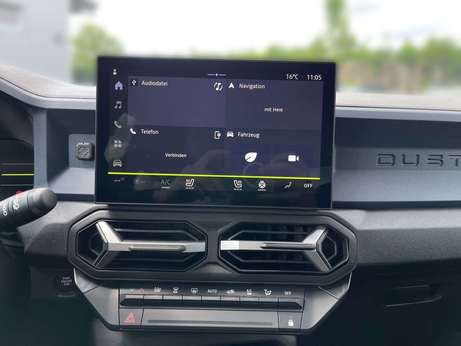 Dacia Duster TCe 130 - Samsaru's Car Outlet