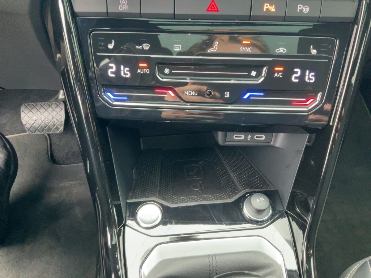 Volkswagen T-Roc 1.5 TSI DSG STYLE - Samsaru's Car Outlet
