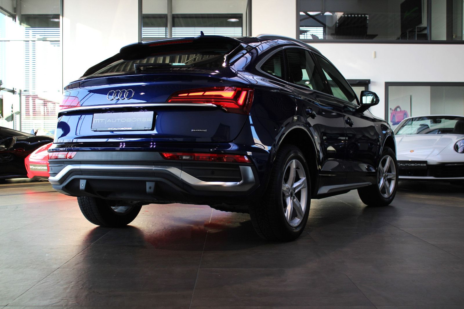 Audi Q5 SPORTBACK 40 TFSI QU. S LINE/AHK/VIRTUAL/PANO