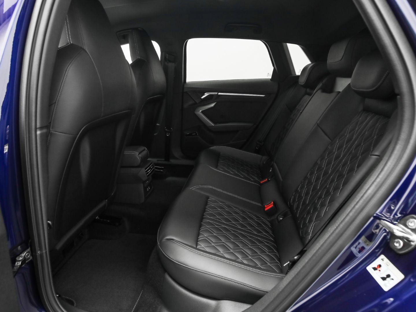 Audi A3 Sportback S line TFSI AHK ACC Matrix SONOS