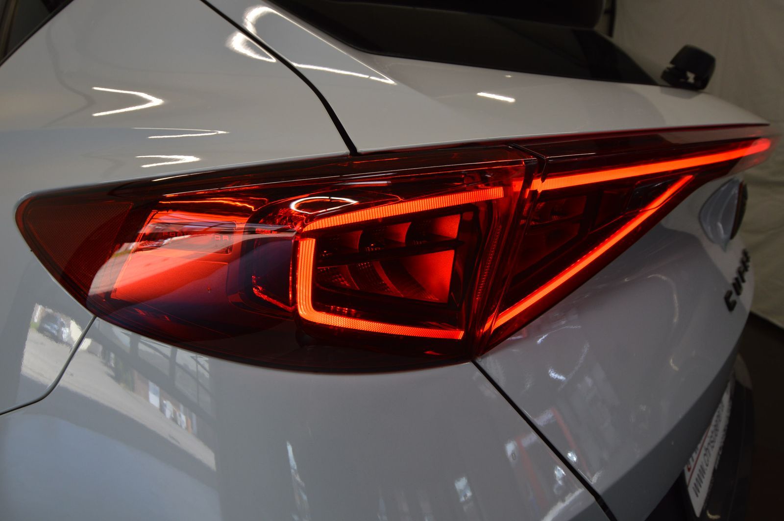 Cupra Formentor 1.4 e-HYBRID - Samsaru's Car Outlet