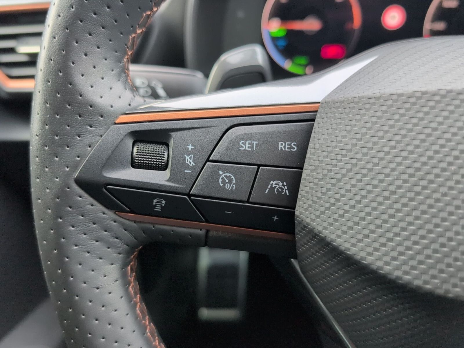 Cupra Formentor 1.4 VZ e-HYBRID Pano/AHK/XL/LEDER/COPP