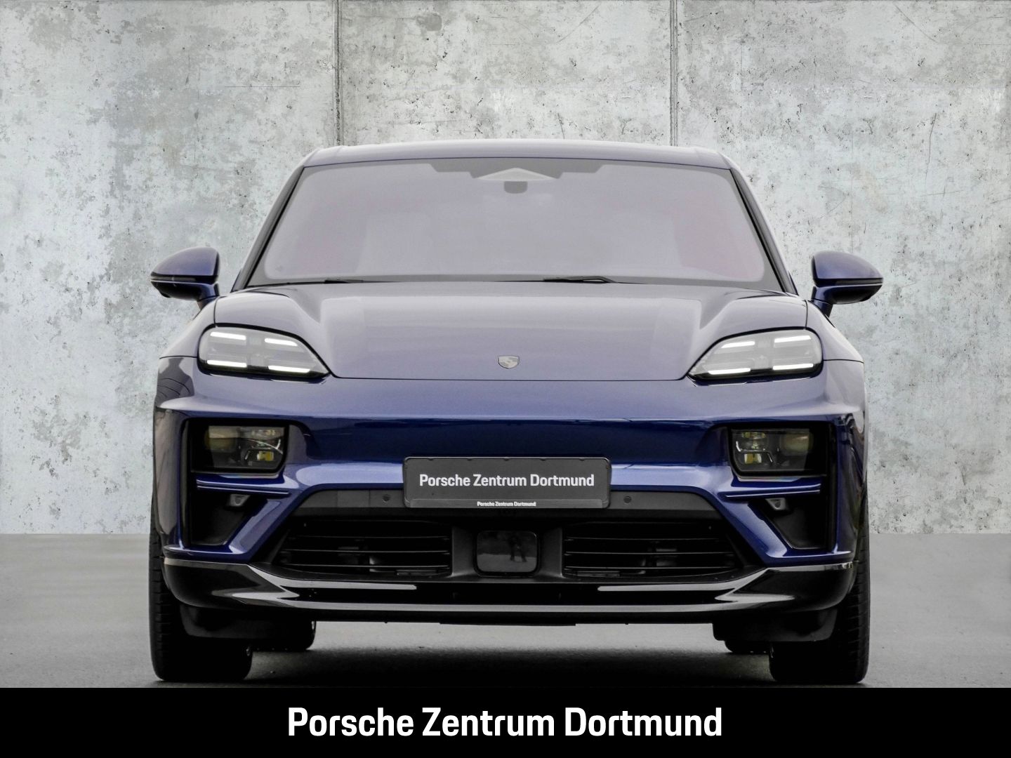 Porsche Macan Turbo BOSE Luftfederung Panorama InnoDrive