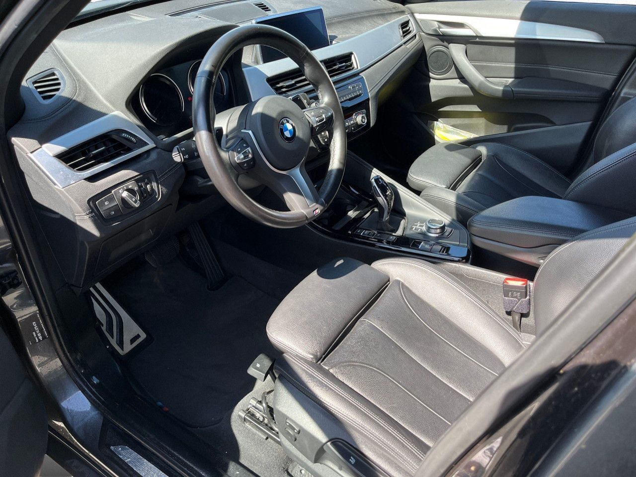 BMW X1 xDrive 20dA M Sport - Samsaru's Car Outlet