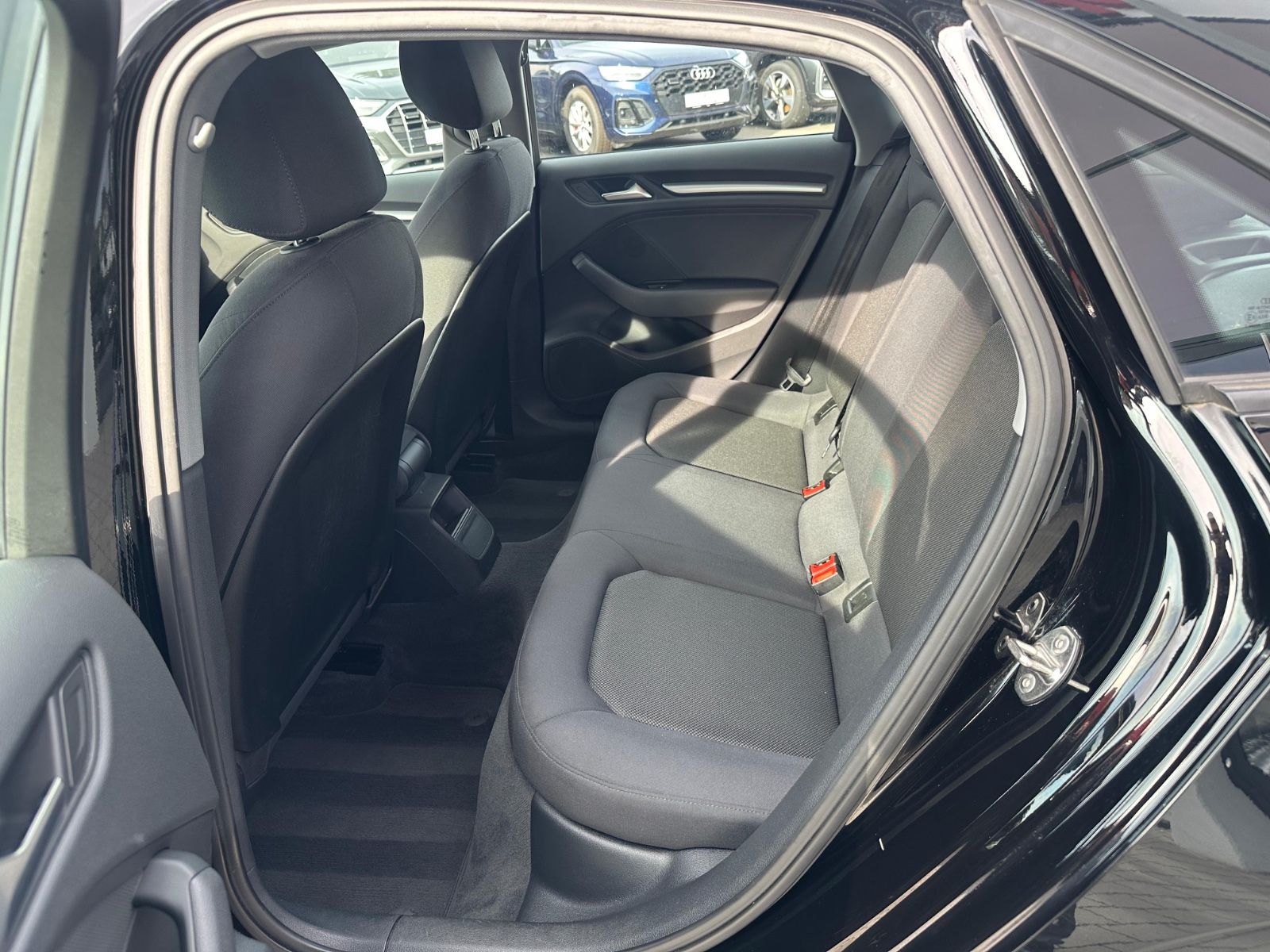 Audi A3 Limousine 30 TFSI - Samsaru's Car Outlet
