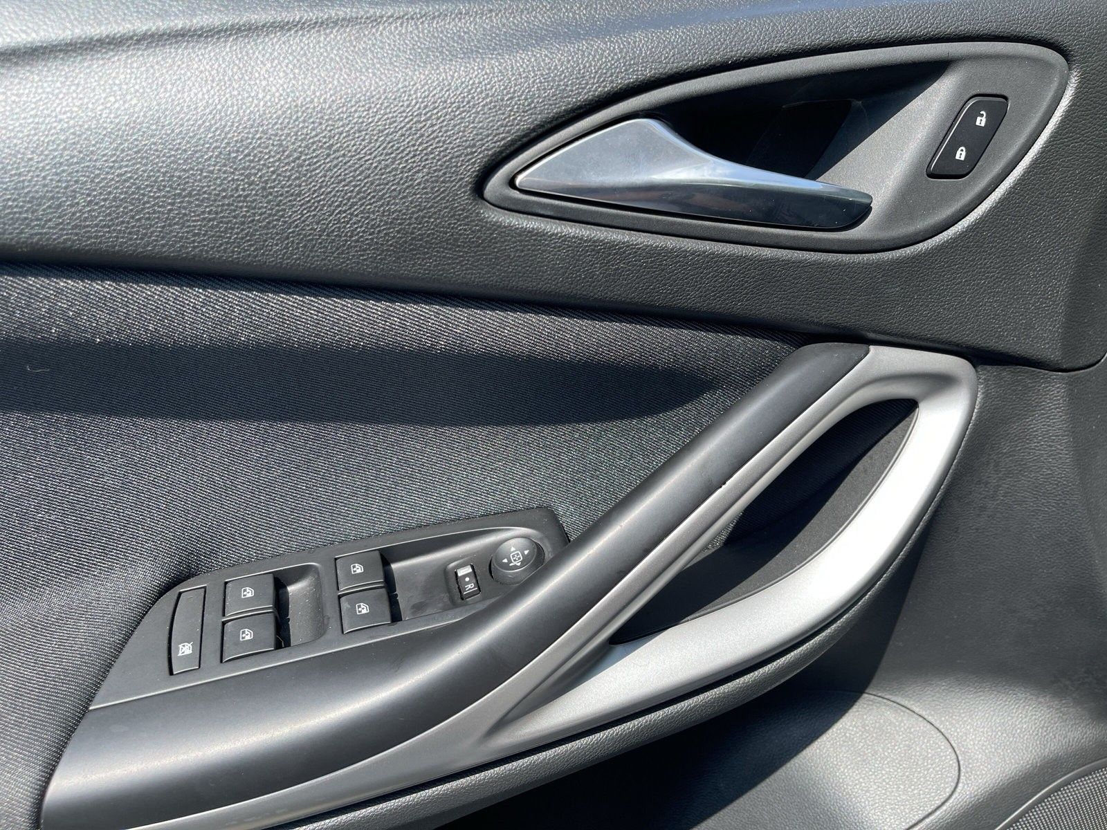 Opel Astra 1.5 CDTI - Samsaru's Car Outlet