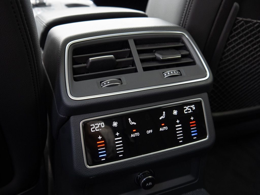 Audi A6 Avant 40 TDI quattro design - Samsaru's Car Outlet