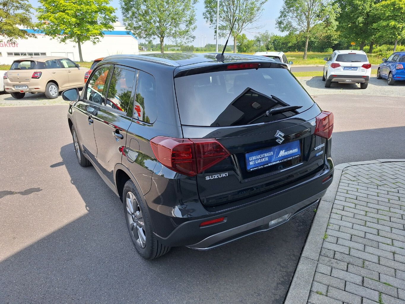 Suzuki Vitara 1.4 Mild-Hybrid Comfort - Samsaru's Car Outlet