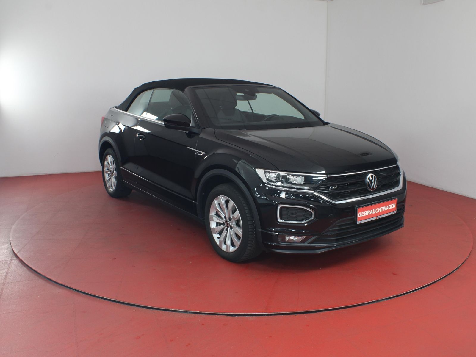 Volkswagen T-Roc R-Line 1.5TSI DSG - Samsaru's Car Outlet