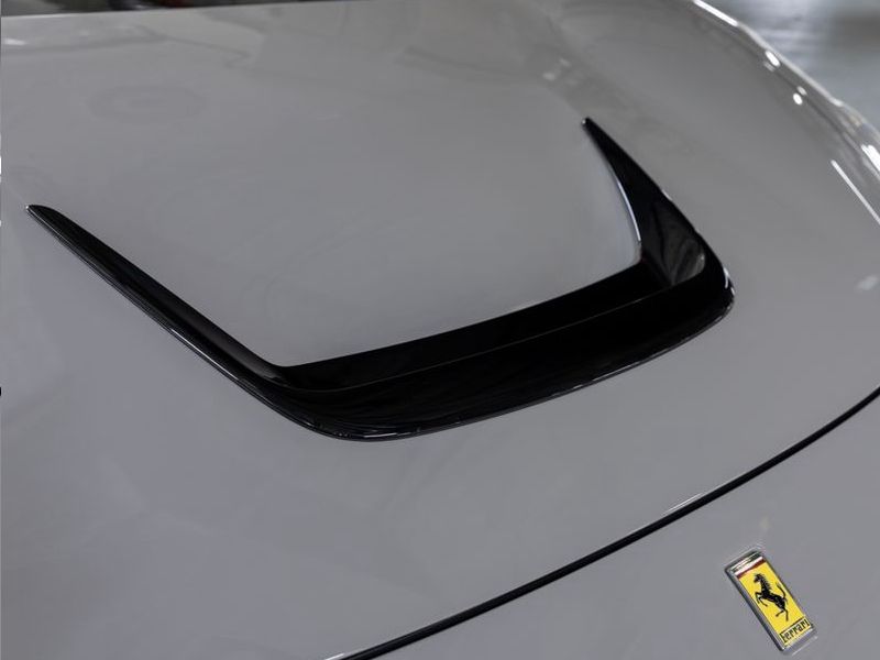 Ferrari F8 TRIBUTO Limited Edition - Samsaru's Car Outlet
