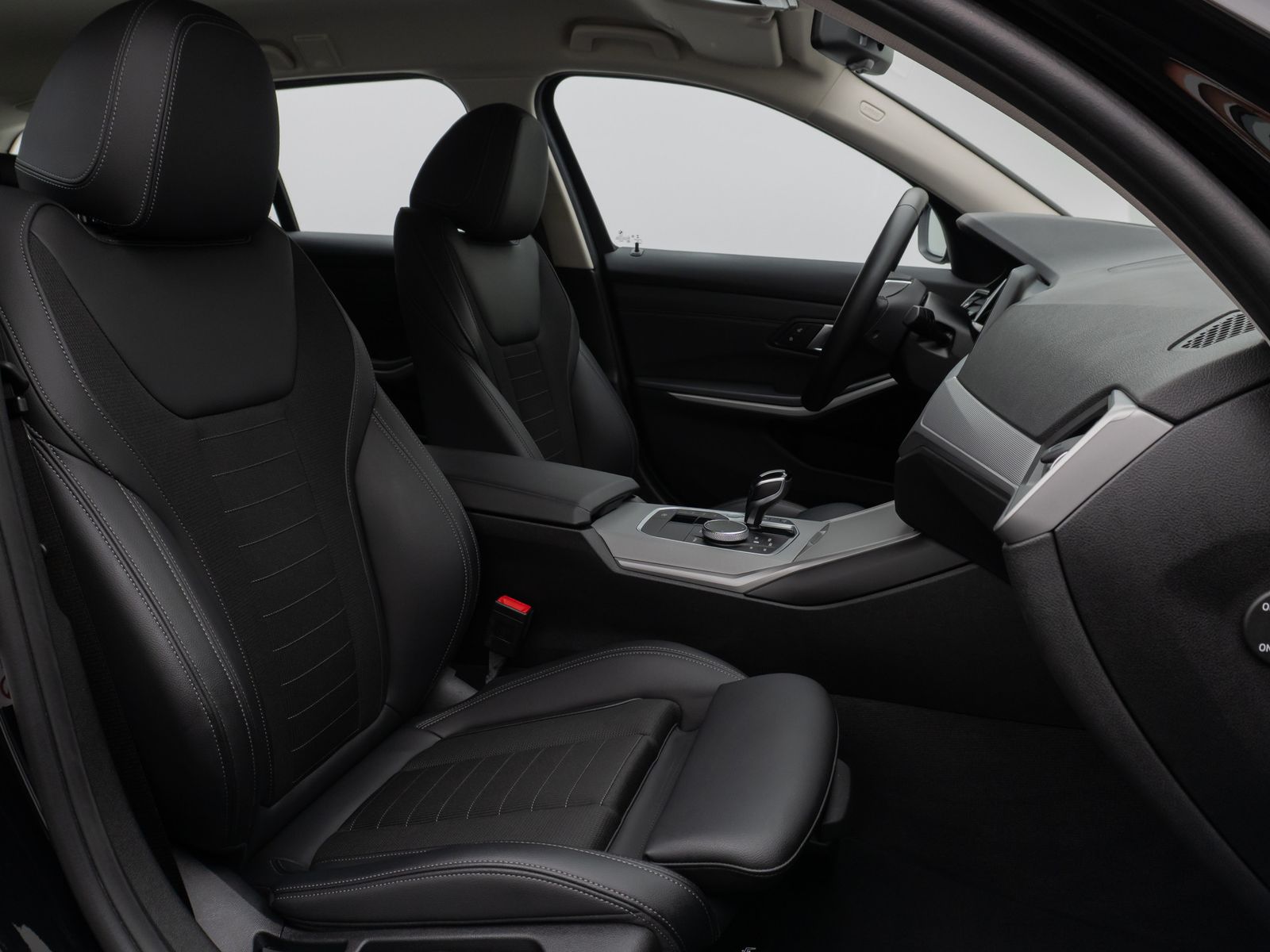 BMW 320d Sport - Samsaru's Car Outlet