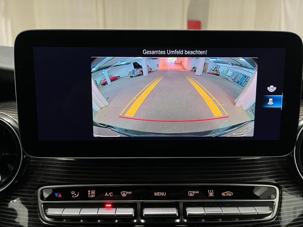 Mercedes-Benz V 300 d Avantgarde XL - Samsaru's Car Outlet