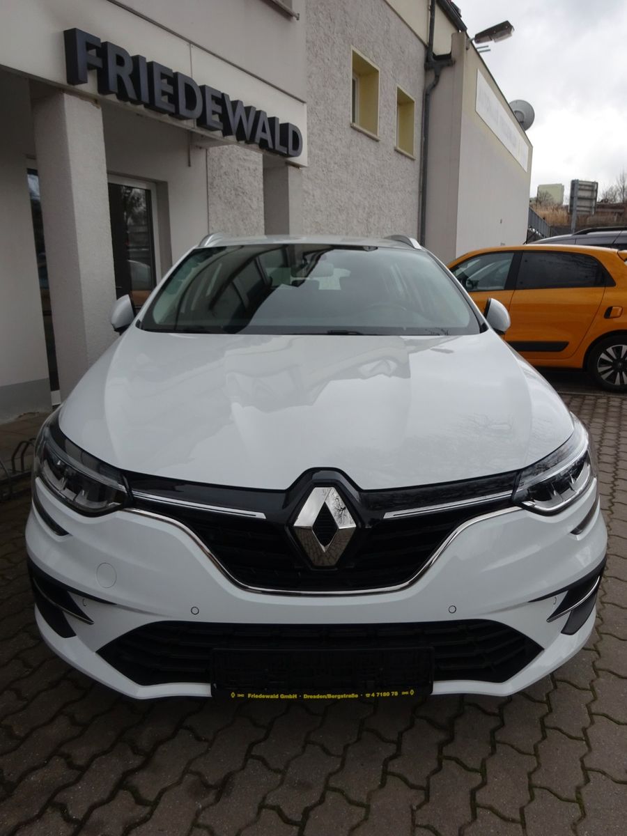 Renault Megane Grandtour Zen E-Tech Plug-in Hybrid - Samsaru's Car Outlet