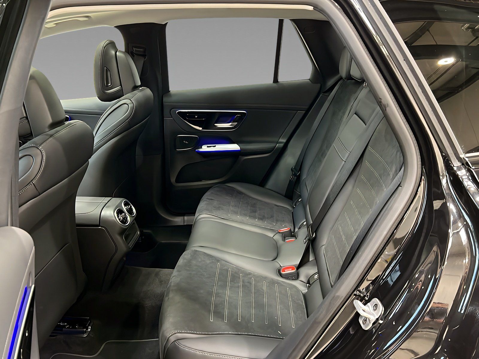 Mercedes-Benz GLC 220 d 4M AMG+NIGHT+Memo+Pano+TotW+AHK+360°