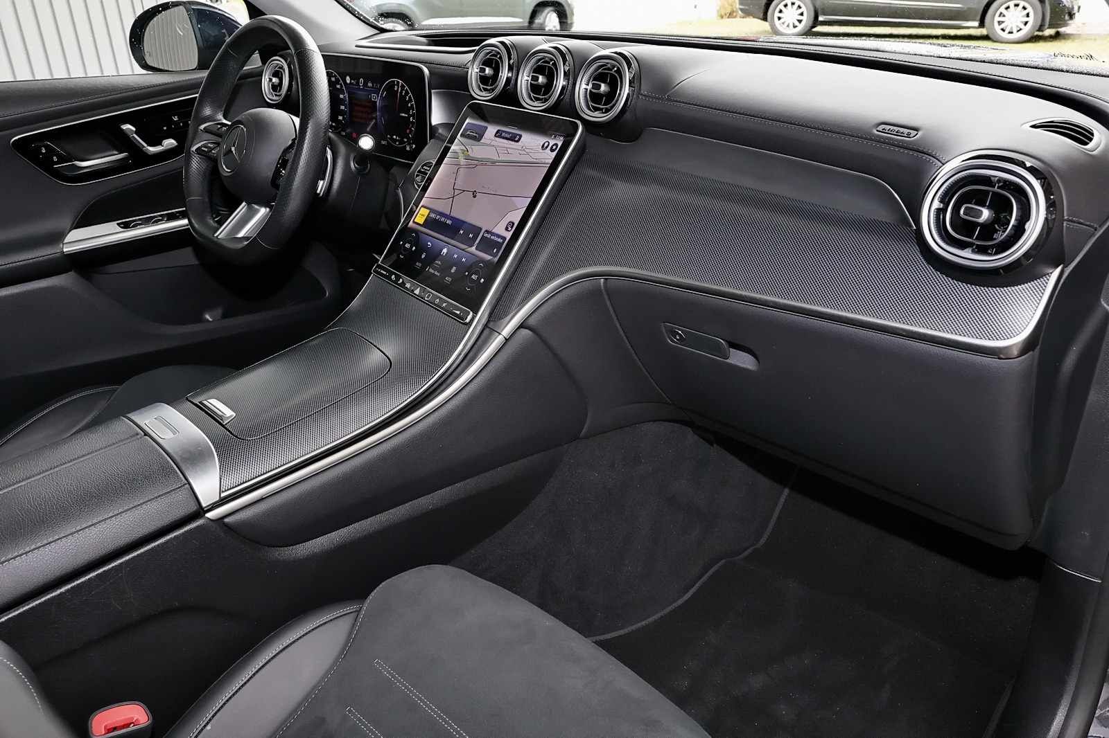 Mercedes-Benz GLC 400 e 4M AMG AHK+PANORAMA+360°+DISTRONIC+19"