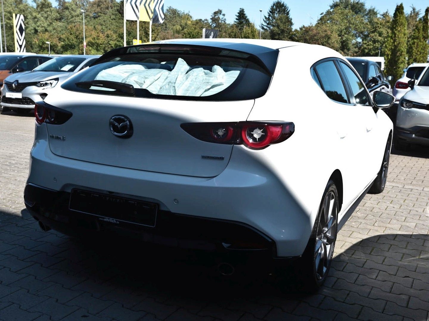 Mazda 3 Selection NAVI+PDC+360°MONITOR+SHZ+LHZ