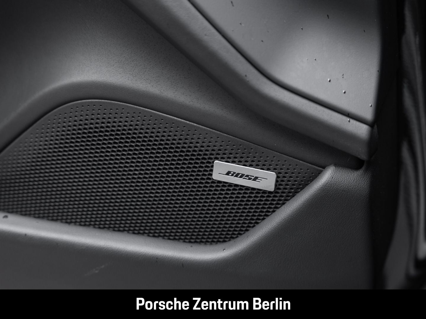 Porsche Taycan Turbo S Sport Turismo BOSE LED-Matrix