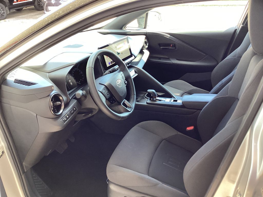 Toyota C-HR 2.0 Hybrid Team Deutschland