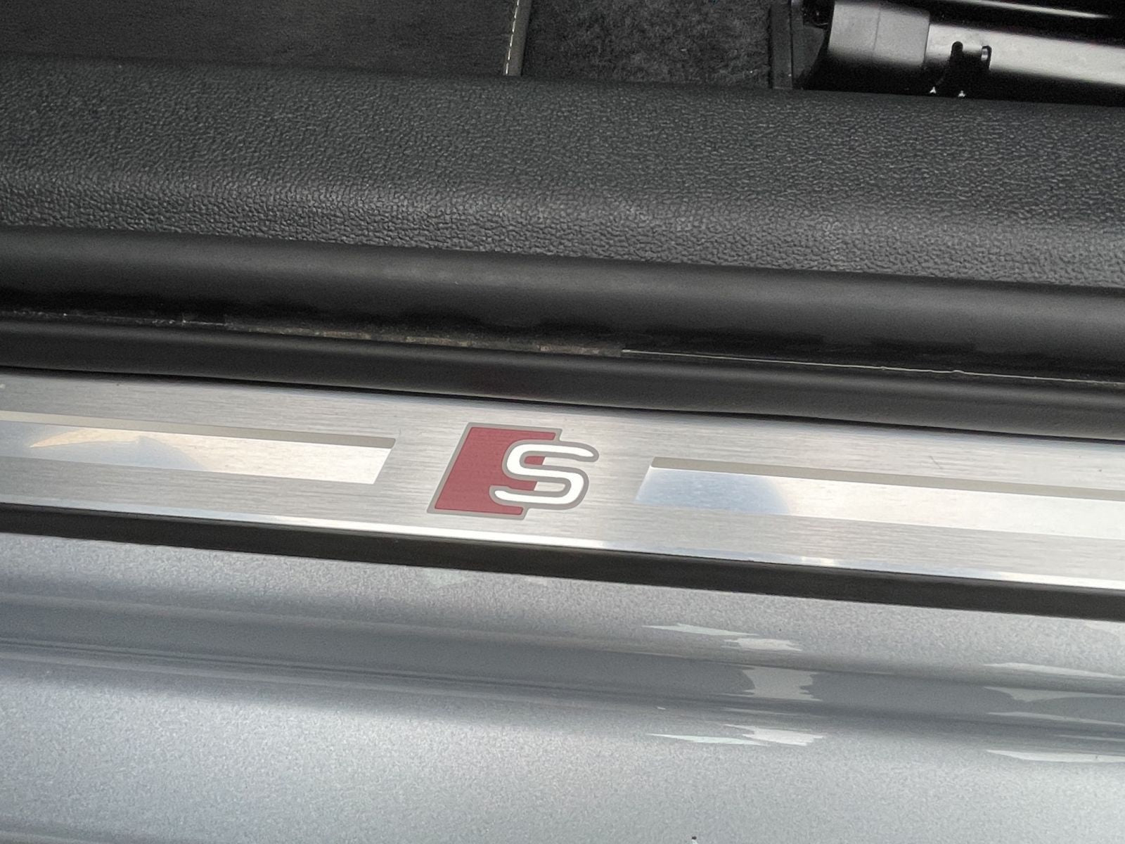 Audi A3 Sportback 30 TFSI LED Navi PDC+ Teilleder