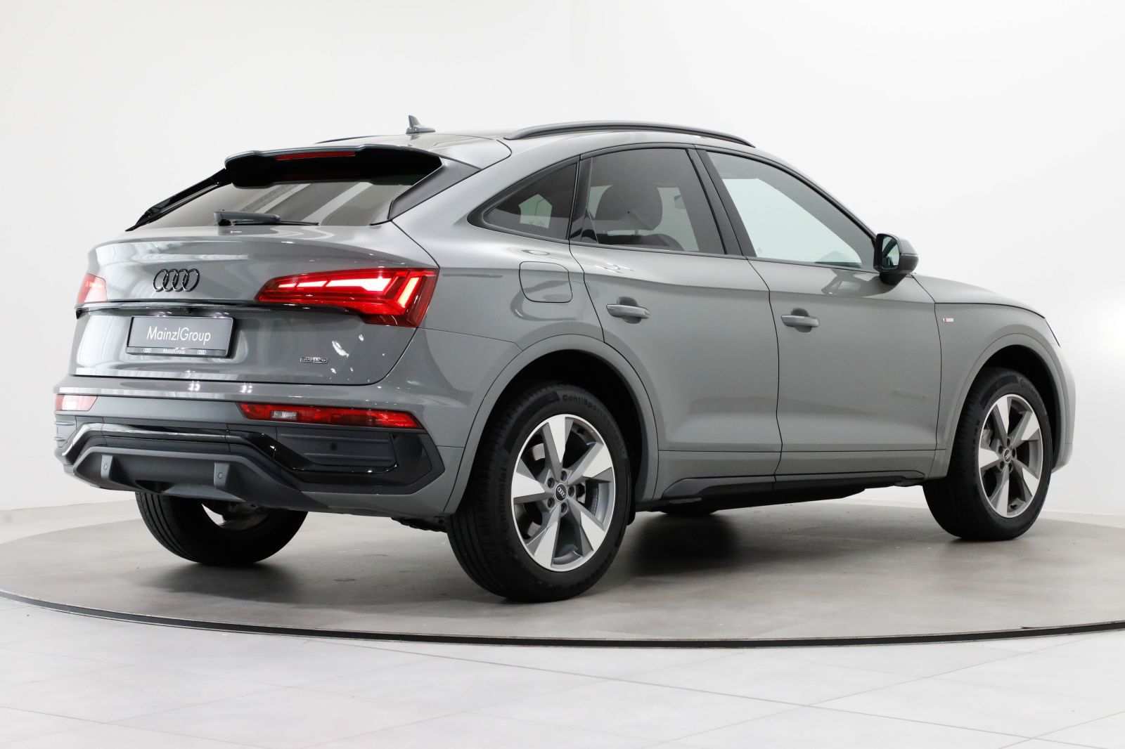 Audi Q5 Sportback 40 TDI quattro S tronic S line AHK