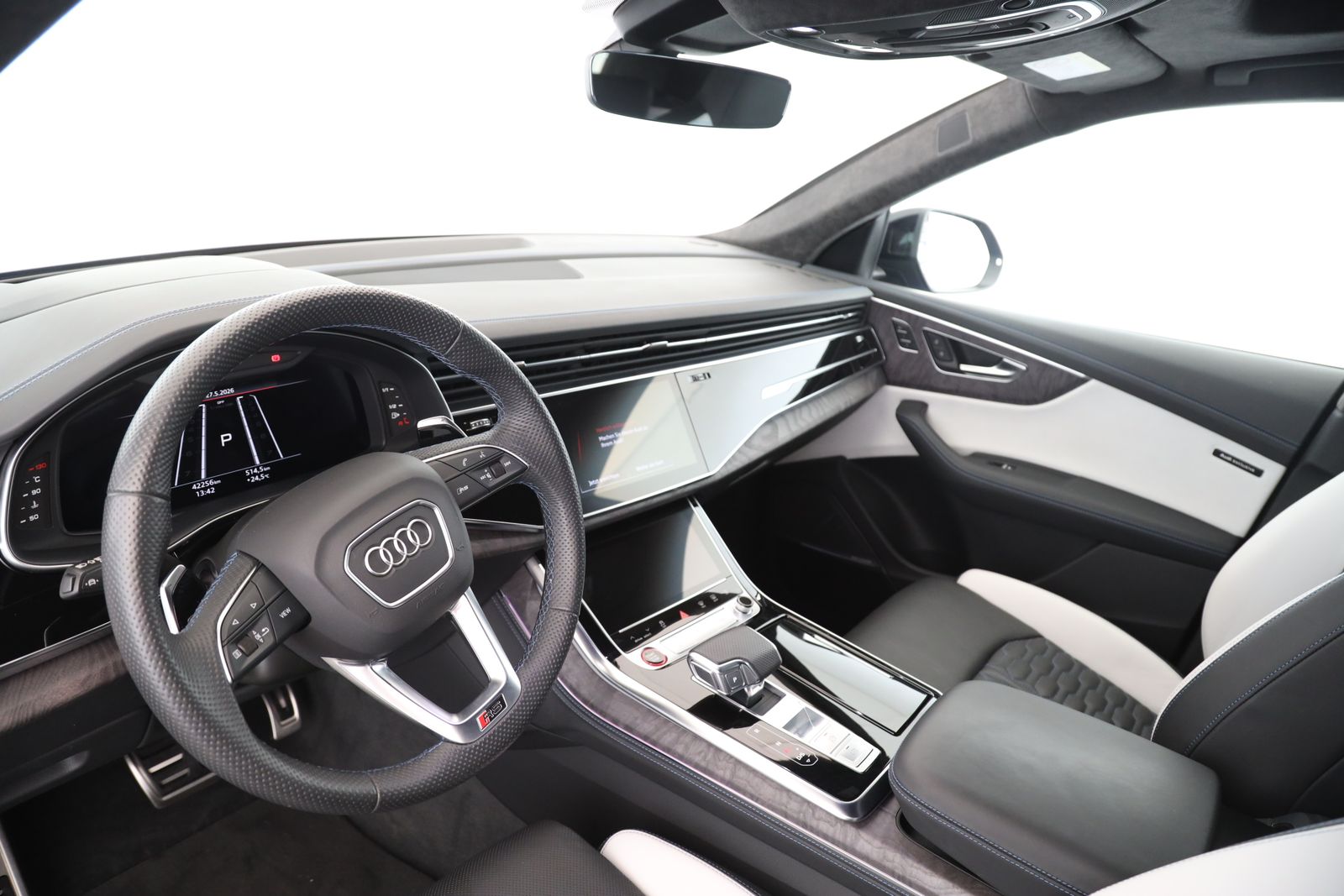 Audi RSQ8 4.0 TFSI quattro *Individual* UPE 200.747€