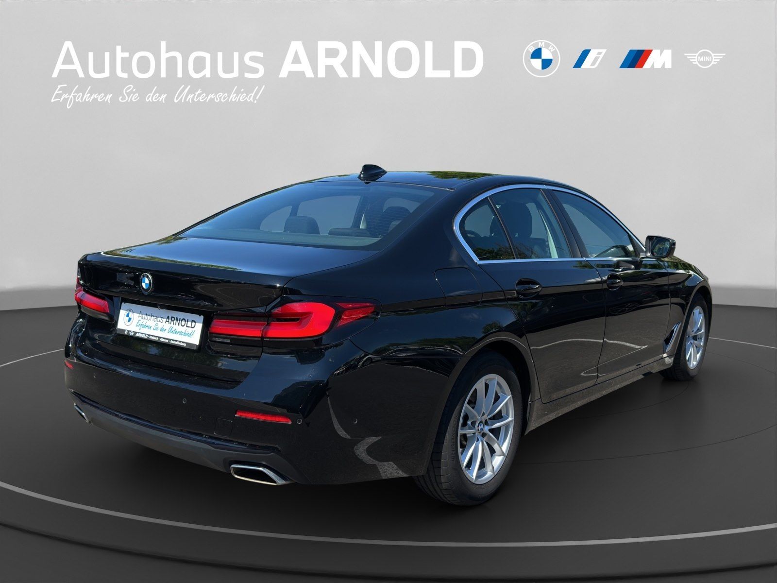 BMW 530d xDrive Limo Schiebedach AHK Stop+Go RFK Sit