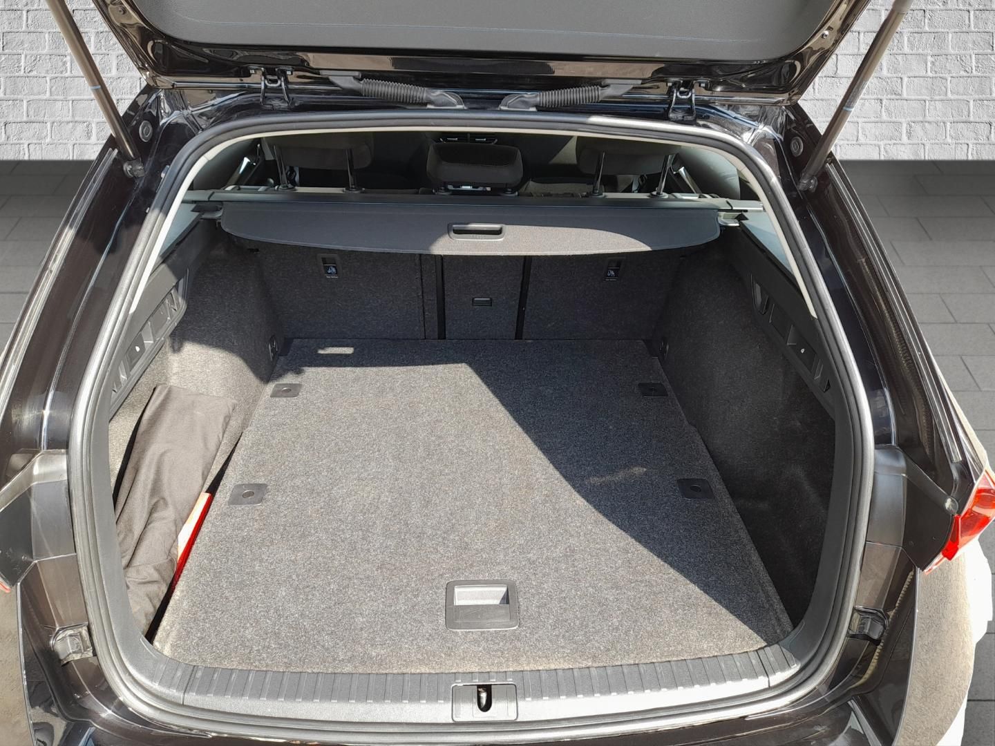 Skoda Octavia Combi SCOUT 2.0 TDI 4x4 - Samsaru's Car Outlet