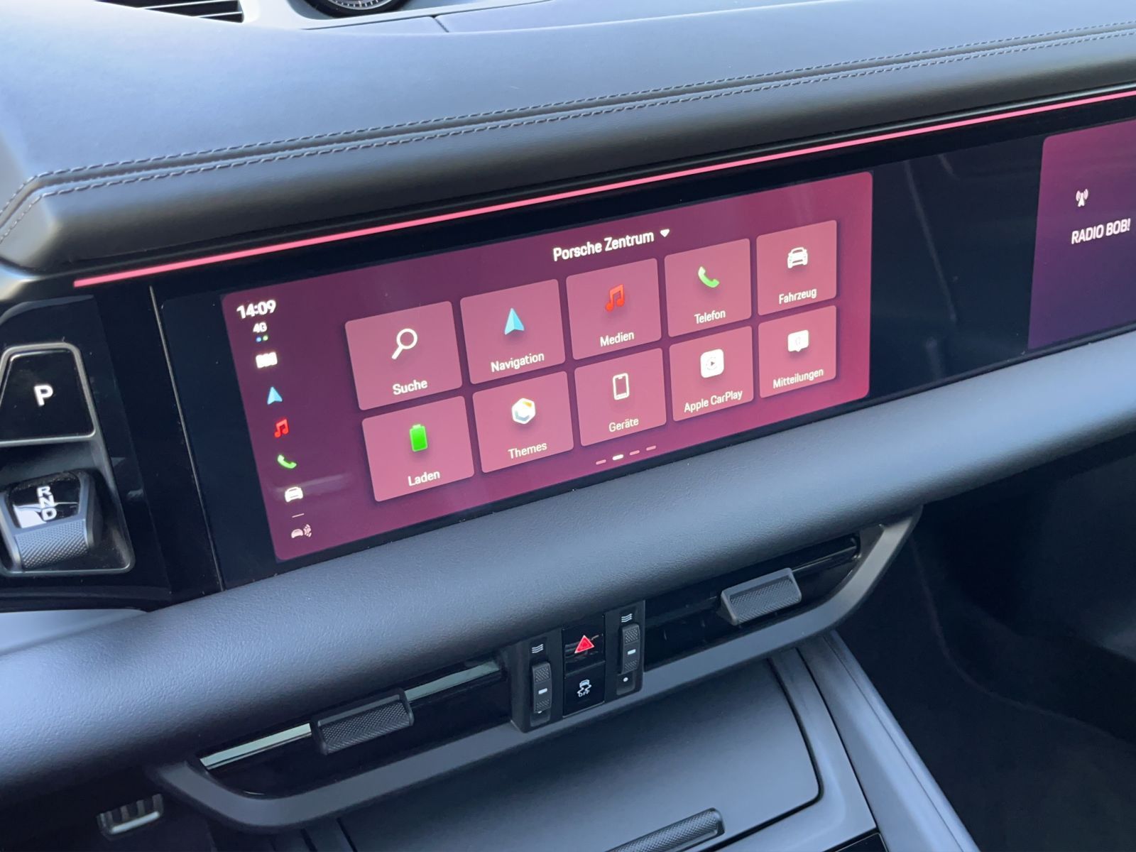 Porsche Macan 4S - Samsaru's Car Outlet