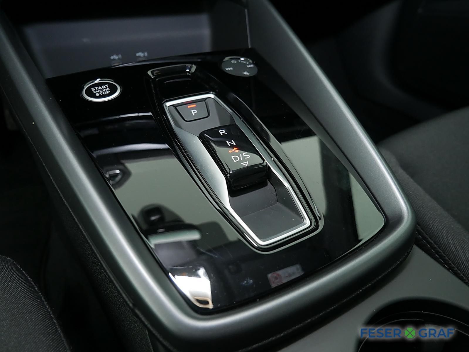 Audi A3 Limousine 35 TFSI S tronic - Samsaru's Car Outlet