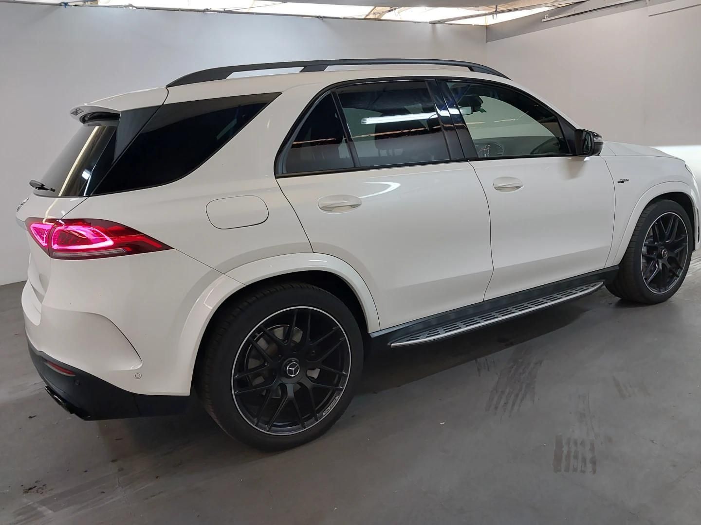 Mercedes-Benz GLE 53 AMG 4M PANO HuD AHK MBUX NIGHT-PAKET 360°