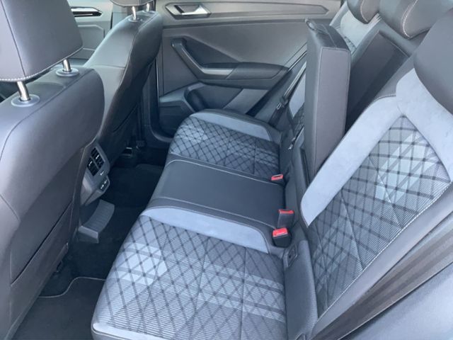 Volkswagen T-Roc 2.0 TDI DSG R-Line Black - Samsaru's Car Outlet