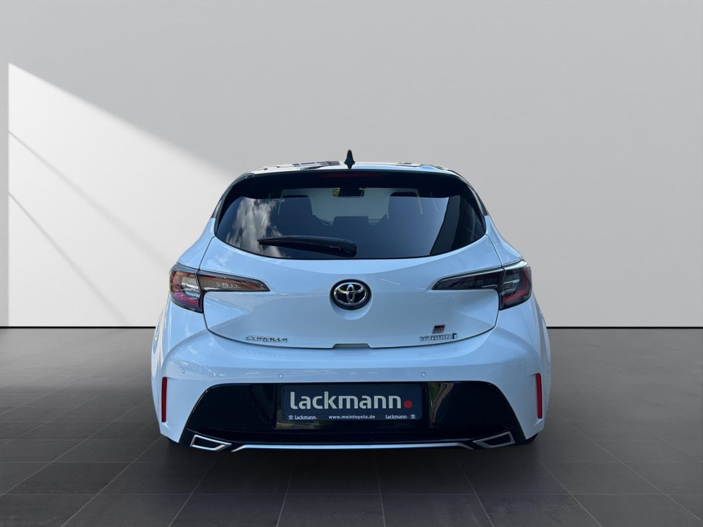 Toyota Corolla 2.0 Hybrid GR Sport - Samsaru's Car Outlet