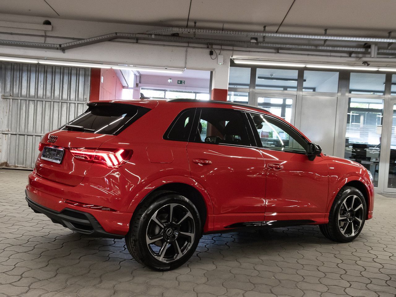 Audi Q3 35 TDI S line S tronic