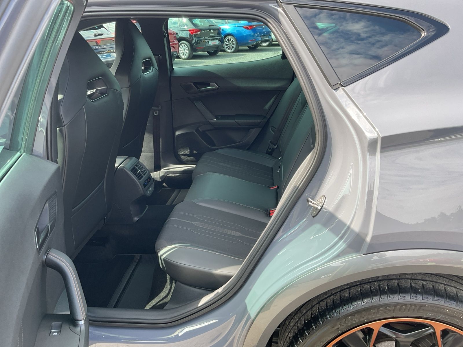 Cupra Formentor 2.0 TSI 4 Drive LED+Navi+AHK+SHZ+Beats