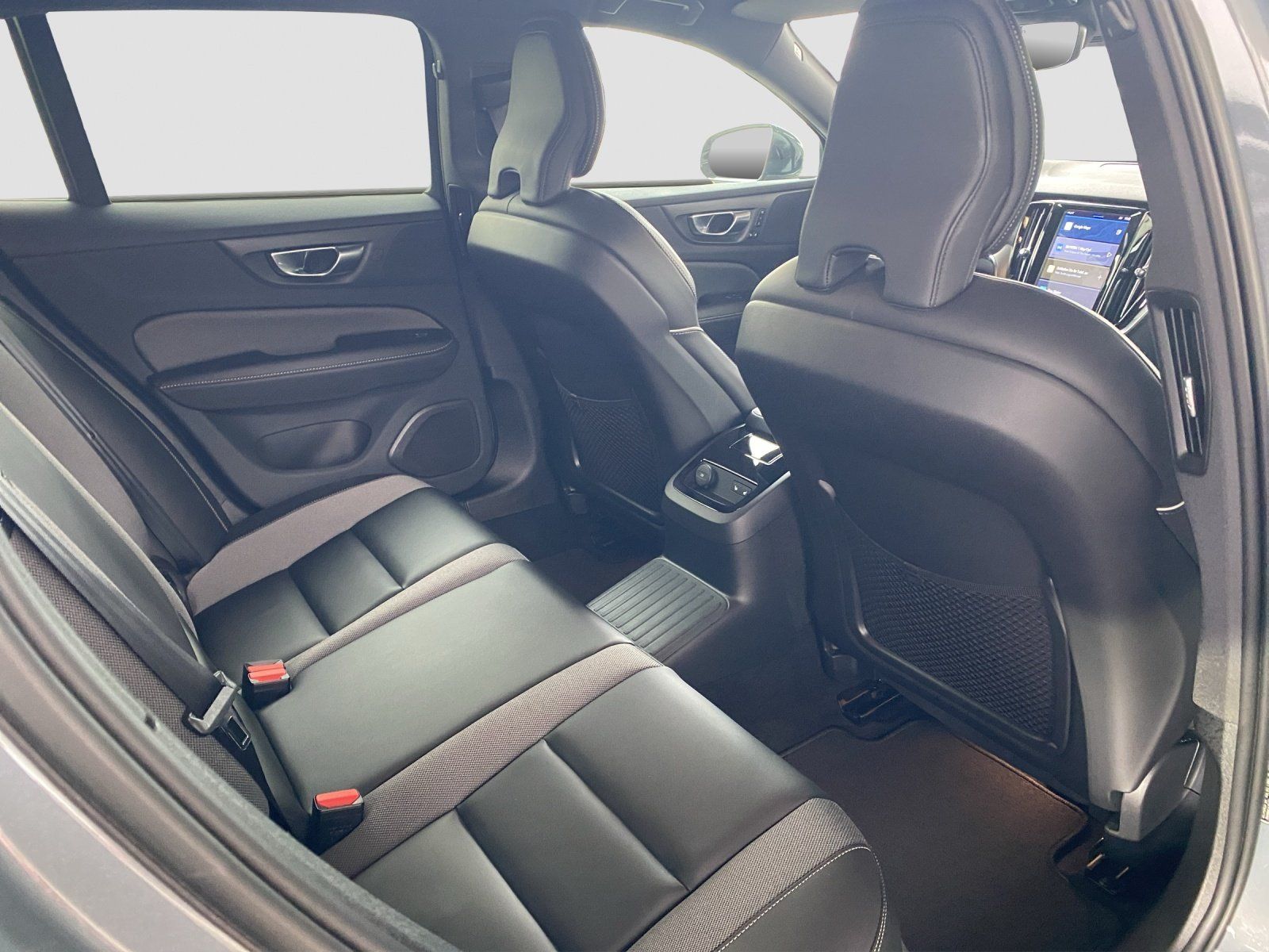 Volvo V60 Kombi T8 Twin Engine (E6d) Plus Dark