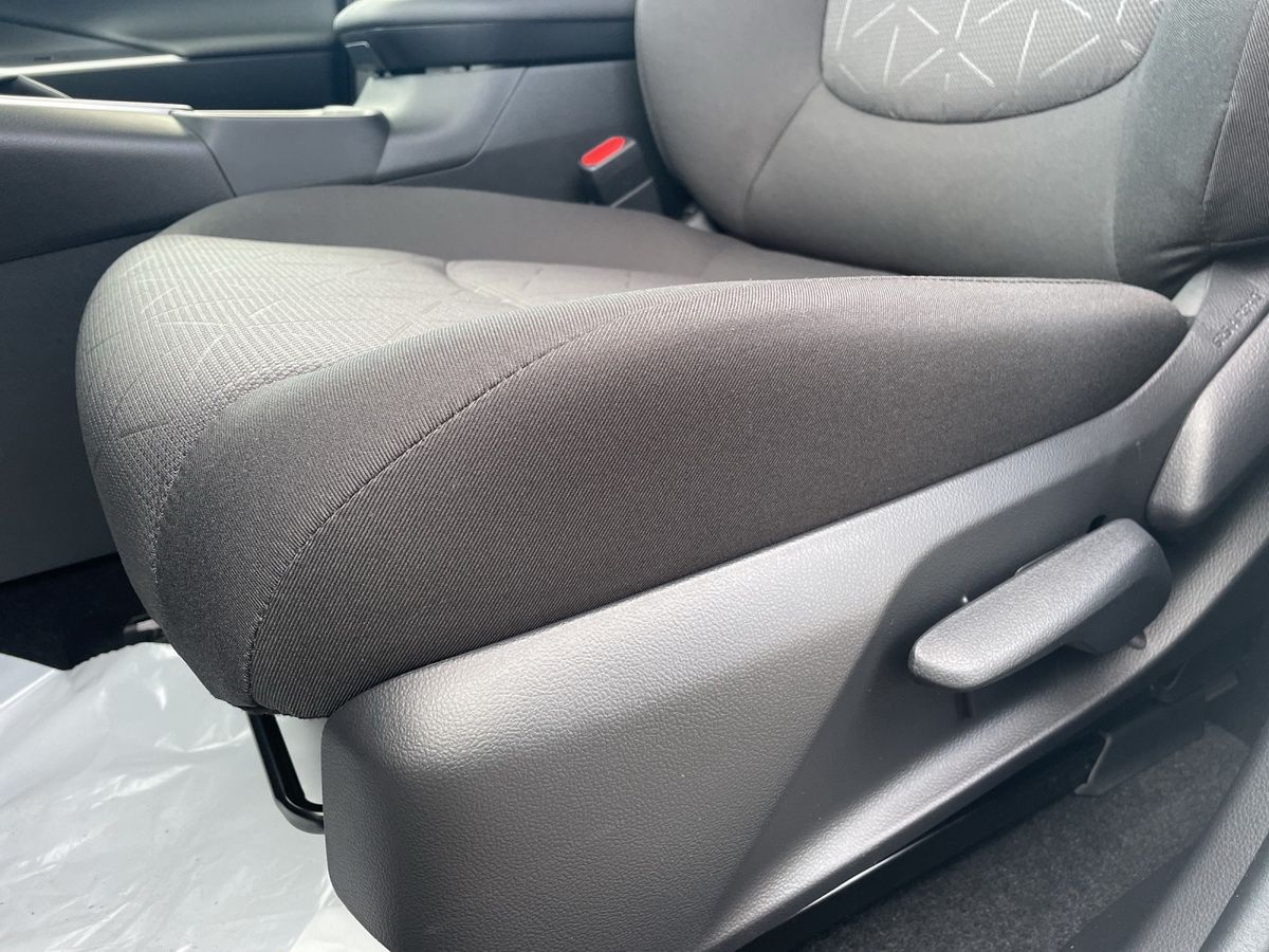 Toyota RAV4 2.5 Hybrid Team D *2xPDC*ACC*BLIS*LED*SHZ*