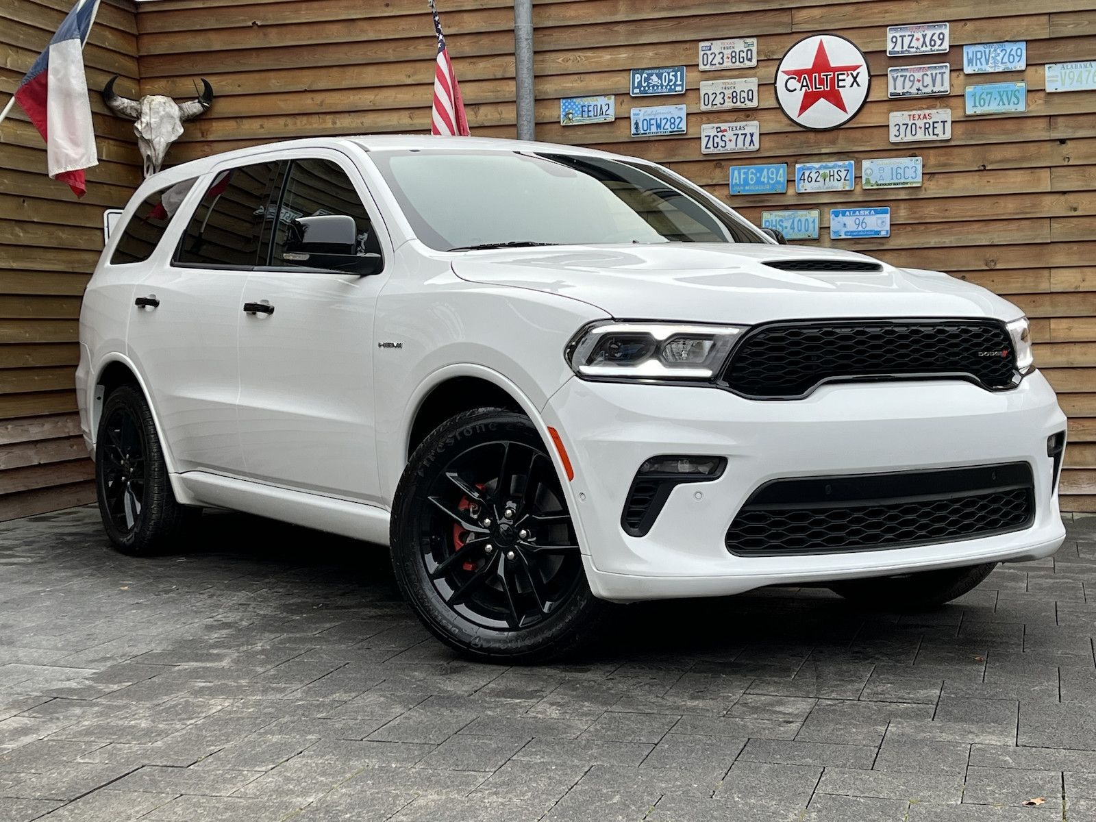Dodge Durango 5,7L R/T RWD 7S. 10´´ Display SZH LPG