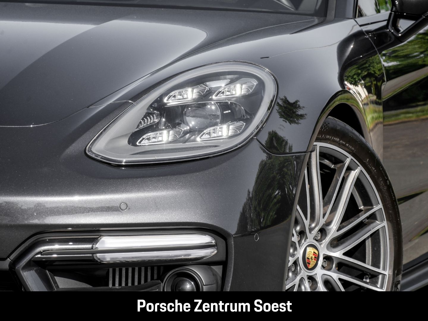 Porsche Panamera GTS Sport Turismo/21''/Matrix-LED/BOSE