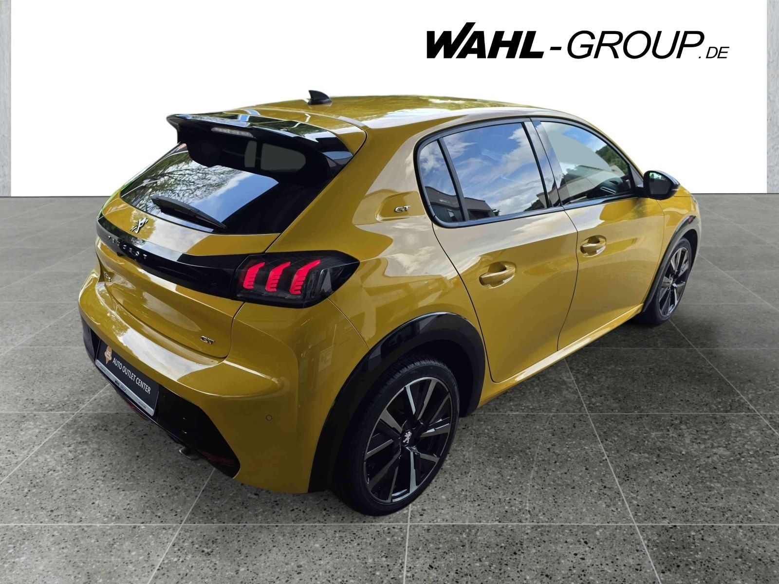 Peugeot 208 1.2 Pure Tech 100 GT - Samsaru's Car Outlet