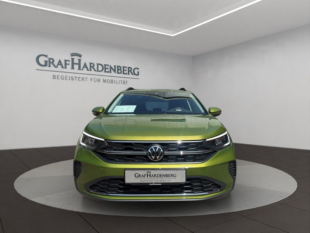 Volkswagen Taigo Life 1.0 TSI - Samsaru's Car Outlet